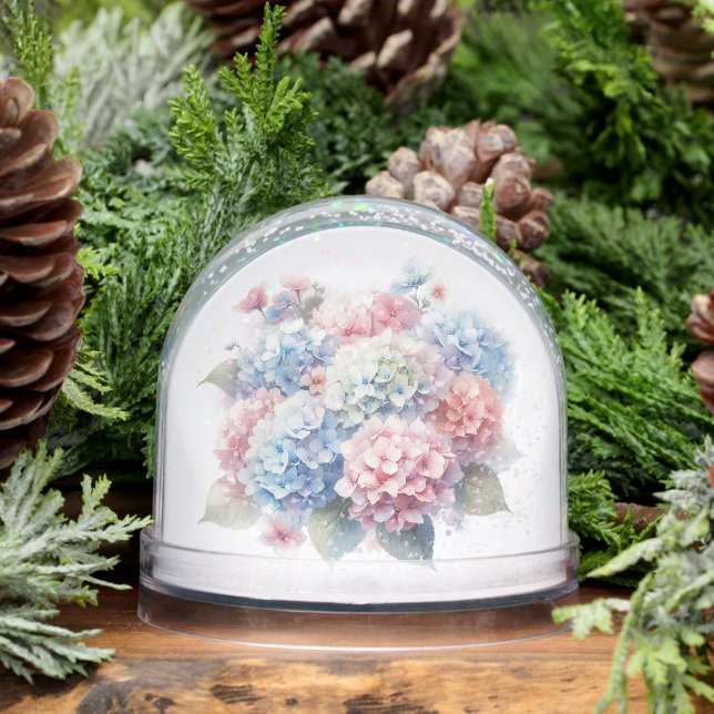Watercolor Garden Hydrangeas in Pastel Schneekugeln (Winter)