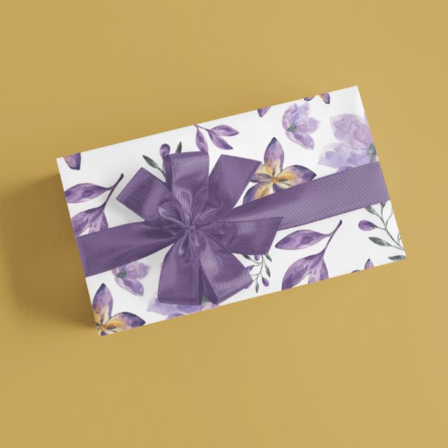 Watercolor Lila Blumenumhüllungsblätter Geschenkpapier Set (Celebrate a special occasion with these lovely watercolor floral wrapping paper sheets! )