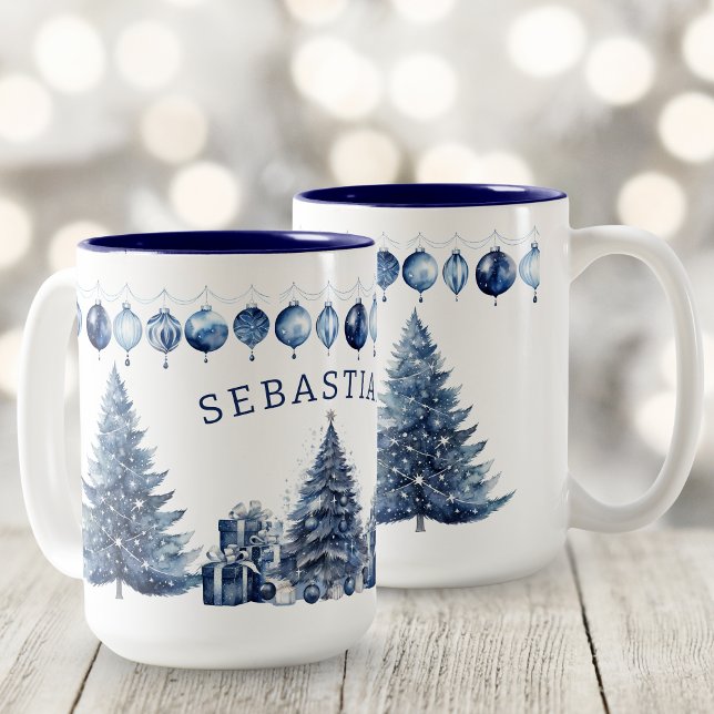 Watercolor Modern Navy Blue Christmas Tree Name Zweifarbige Tasse (Elegant Navy Blue Christmas Tree name mug)