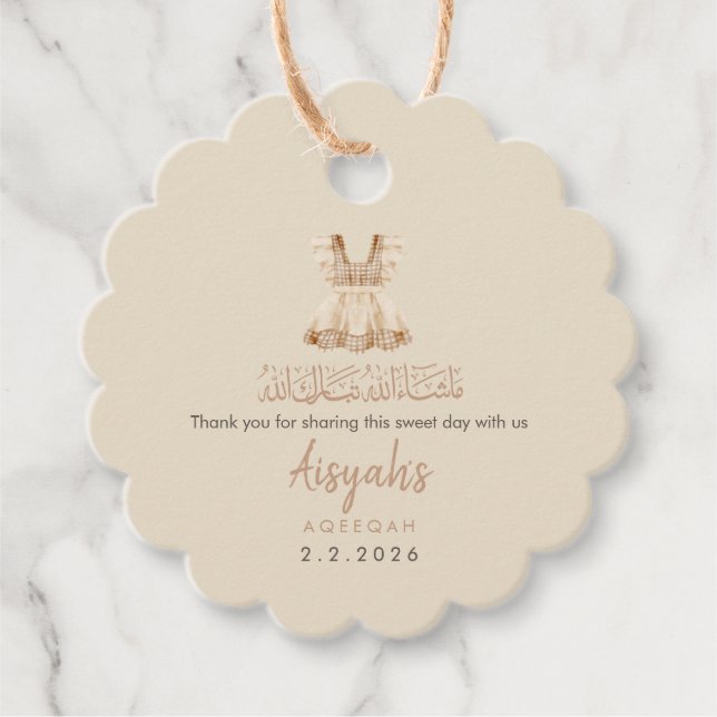 Watercolor Pink Baby Clothes Aqeeqah Round Favor  Geschenkanhänger (Vorderseite)