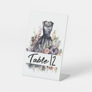 Watercolor rosa Rosa schwarze Brautkleid Name Sockelschild