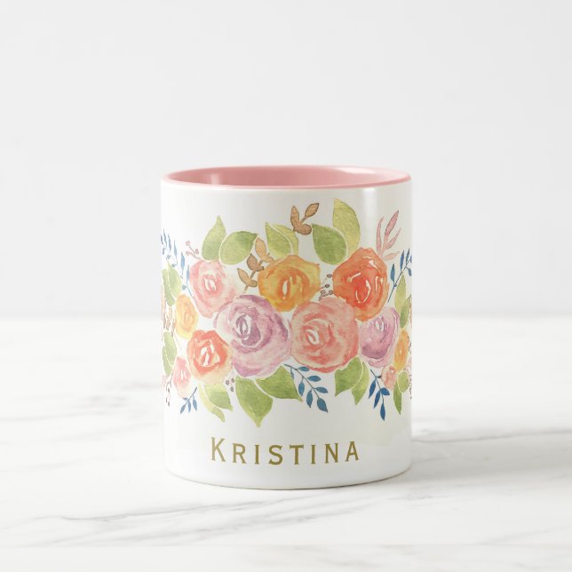 Watercolor-RosenWreath mit Namen Zweifarbige Tasse (Mittel)