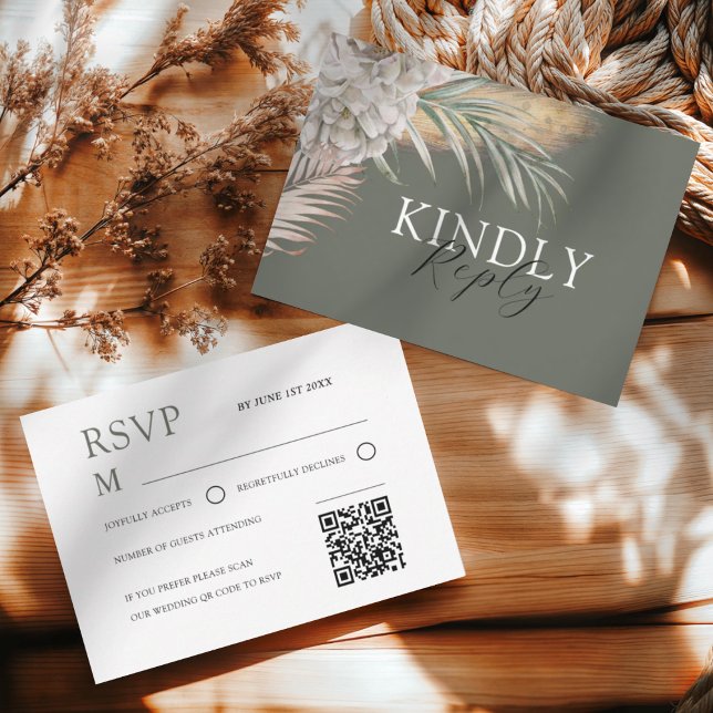 Watercolor Sage Green Palms & Floral Wedding RSVP Karte (Von Creator hochgeladen)
