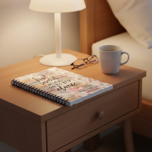 Watercolor Spring Bookish Notizblock (Von Creator hochgeladen)