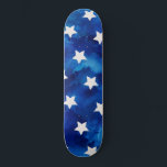 Watercolor Stars Muster Moderne Skateboard<br><div class="desc">Feiern Sie den 4. Juli Unabhängigkeitstag in diesem coolen Sternen gefärbte Krawatte Muster Design. Ideal für Grillen Hinterhof-Partys und Feuerwerk-Events. Oder sie stürzen zu jeder Jahreszeit</div>