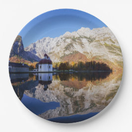 Watzmann Mountain und St Bartholomew's Church Pappteller