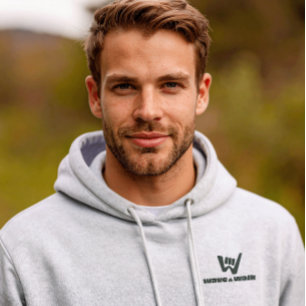 Wave and Walk Black Logo Essential Kapuzenpullover Hoodie