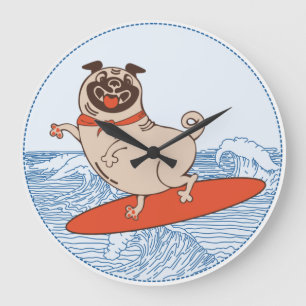 Wave riding happy pug dog on surfboard große wanduhr