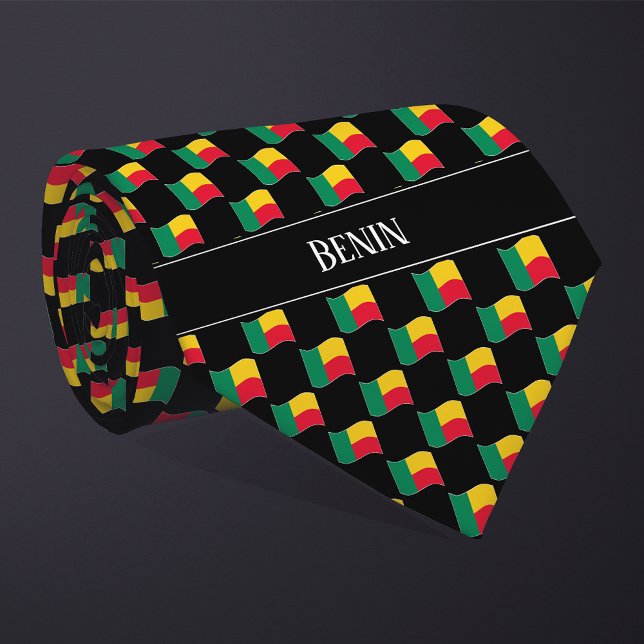 Wavy Benin Flag-Muster Krawatte (Von Creator hochgeladen)
