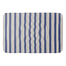 Wavy Blue und White Stripes Badematte