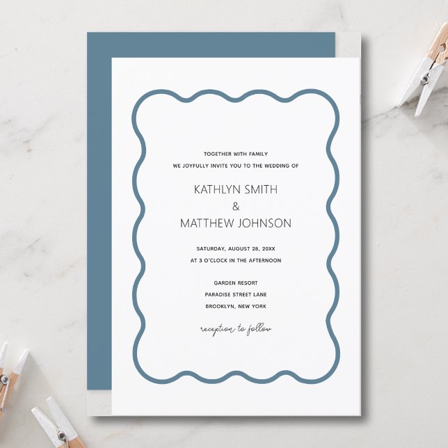 Wavy Border Modern Retro Dusty Blue Wedding Einladung (Von Creator hochgeladen)