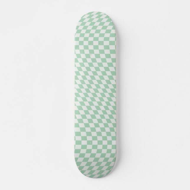 Wavy Checkered Pastell Green Checkerboard Muster Skateboard (Vorne)