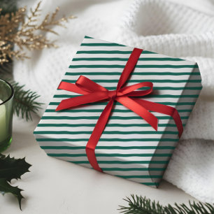 Wavy Modern Minimal Green & White Stripe Muster Geschenkpapier