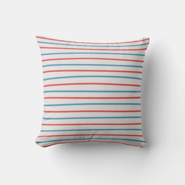 Wavy Nautical Stripes Kissen (Vorderseite)