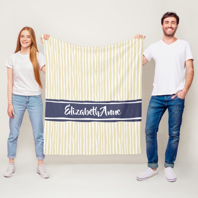 Wavy Painterly Stripes Navy und Creme mit Namen Fleecedecke (Beispiel)