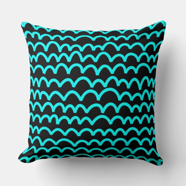 Wavy Pattern - Cyan on Black Kissen (Vorderseite)