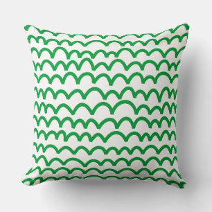 Wavy Pattern - Grass Green on White Kissen