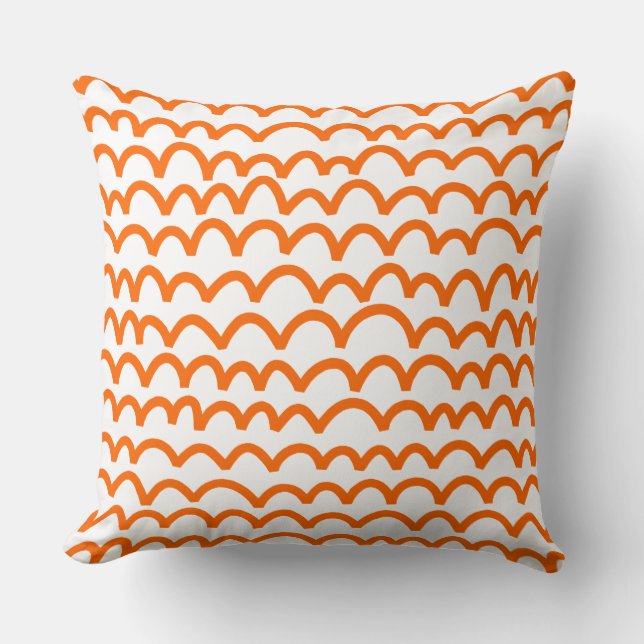 Wavy Pattern - Orange auf Weiß Kissen (Vorderseite)