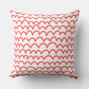 Wavy Pattern - Tropisches Rosa auf Weiß Kissen
