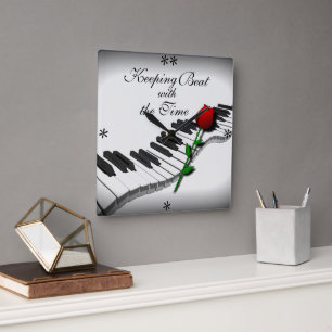 Wavy Piano Keys & Rote Rose - Custom Clock Quadratische Wanduhr