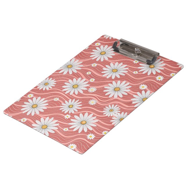 Wavy Pink Daisies Klemmbrett (Schrägansicht)