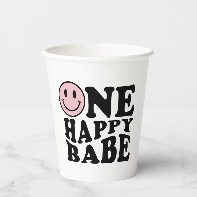Wavy Pink Preppy Lächeln Ein Happy Babe Pappbecher (Vorderseite)