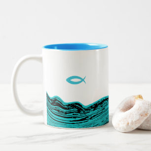 Wavy Waters Jesus Fish Zweifarbige Tasse