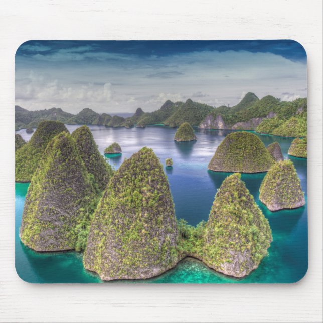 Wayag Island Landschaft, Indonesien Mousepad (Vorne)