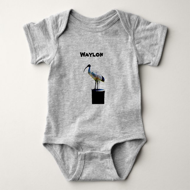 Waylon Name mit Bin Chicken, Baby Bodysuit Baby Strampler (Vorderseite)