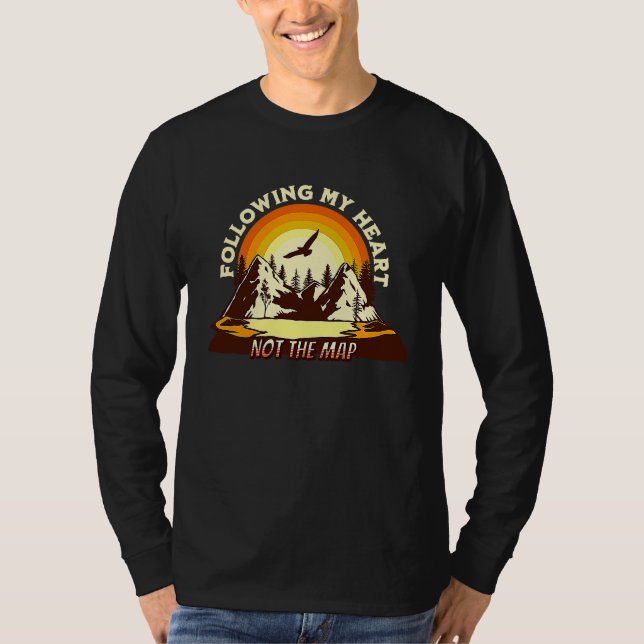 Wayward Son Hiking Camping Vacation T-Shirt (Vorderseite)