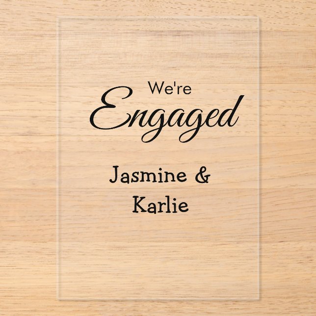 We are engaged couple name romantic stylish simple acryleinladungen (Vorderseite)