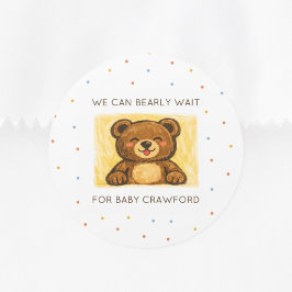 We Can Bearly Wait! Simple Hand Drawn Baby Shower Runder Aufkleber