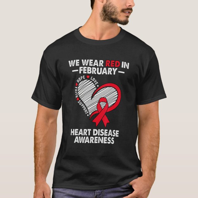 We Wear Red in February Heart Disease Awareness Su T-Shirt (Vorderseite)