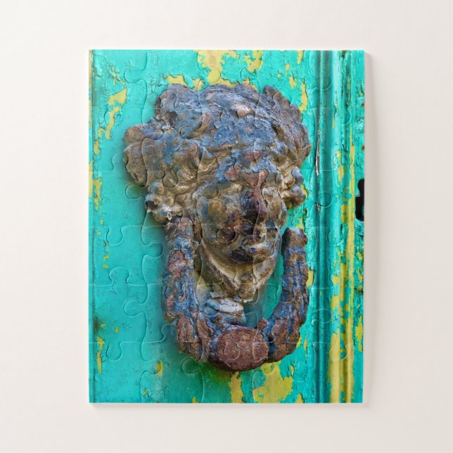 Weathered Grace | Malta Door Knocker Puzzle (Vertikal)