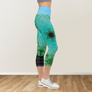 Weave Mandala Blue und Green Capri Leggings