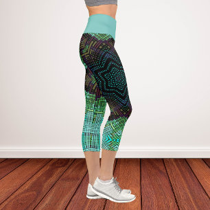 Weave Mandala Green Blue und Lila Capri Leggings