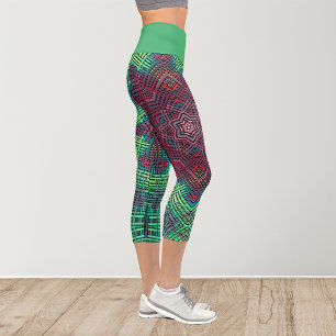Weave Mandala Green Blue und Red Capri Leggings