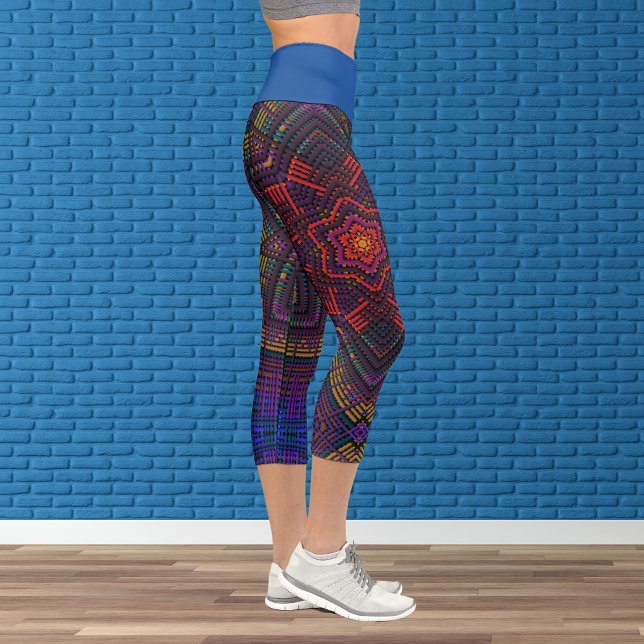 Weave Mandala Lila Gelb Rot und Blau Capri Leggings (Von Creator hochgeladen)