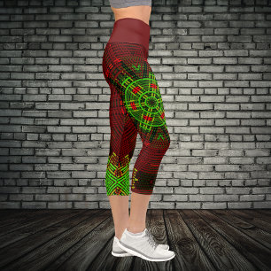 Weave Mandala Red und Green Capri Leggings