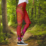 Weave Mandala Rosa und Gelb Leggings<br><div class="desc">Diese trendige Mandala besticht durch Rot,  Rosa und Gelb im Korbflechtstil. Psychedelische Visuals für den modernen Hippie oder für alle,  die Lieben groovy Farben.</div>