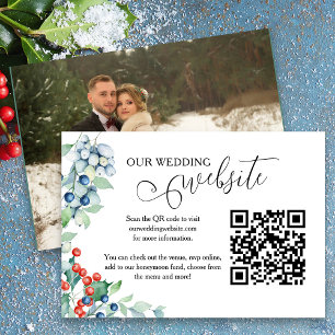 Website zur Hochzeit von Winter Holly Berries Begleitkarte