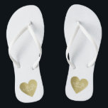 wed personalisiertes Herz der Liebefeier Gold Flip Flops<br><div class="desc">Für ein verheiratetes Paar ein romantischer Entwurf mit ihren Initialen (Herr   Frau) in einem goldenen Herzen des grafischen Imitats auf dem Weiß…,  zum des Komforts und Leichtigkeit zu allen Ihren Hochzeitsplanungsereignissen zu holen… vervollkommnen,  um beide vor und nach der Hochzeit zu tragen</div>