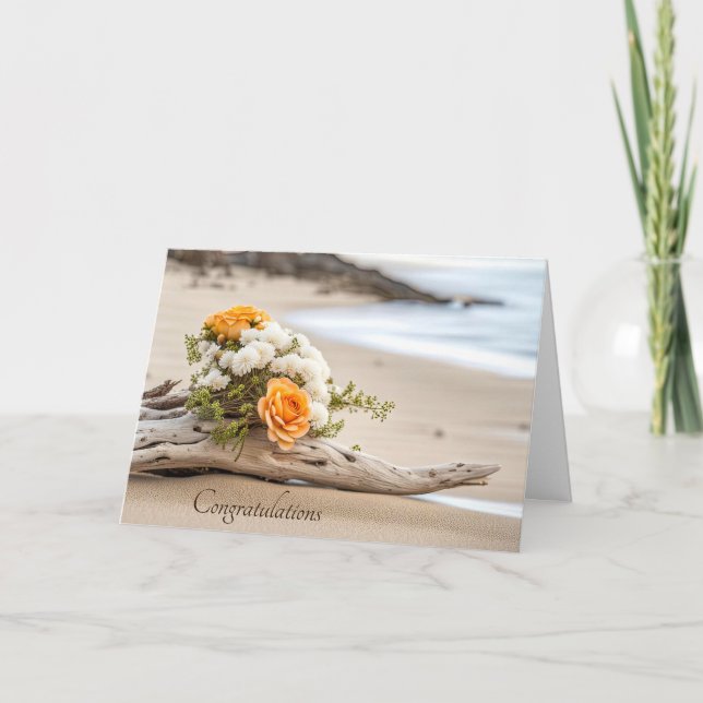 Wedding Bouquet on Beach Driftwood Karte (Vorderseite)