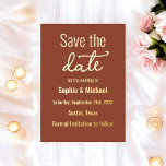 Wedding Brown Save the Date Terracotta Boho Folieneinladung<br><div class="desc">Save the Date Brown Invitation with Gold Foil,  Mehr Produkte mit diesem Design sind in der Kollektion unten.</div>