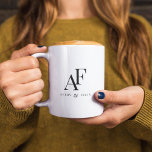 Wedding Monogram Elegant Einfach Minimalistisch Kaffeetasse<br><div class="desc">Eine einfache Hochzeitsmonogramm-Kaffeemaschine mit klassischer traditioneller Typografie in Schwarz in elegantem Stil. Der Text lässt sich einfach mit Ihren Namen für das perfekt personalisierte Design anpassen!</div>