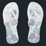 WEDING SHOES | Modern Seashells Dusty Blue Lilac Flip Flops<br><div class="desc">Ein lustiges dusty blue und plum lilac seashell design. Handgeschriebene Kalligraphie, die Bride sagt - perfekt für die Braut am Strand für ihre Hochzeitsfeier am Strand. Design erstellt für TheBarefootBride™ durch © WhimsicalArtwork™. Das ist Teil einer Sammlung von Hochzeitsartikeln mit passendem Hochzeitszubehör, Babydusche und anderen Veranstaltungsartikeln. Kontaktieren Sie uns, wenn...</div>
