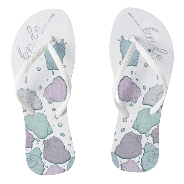 WEDING SHOES | Modern Seashells Dusty Blue Lilac Flip Flops (Fußbett)