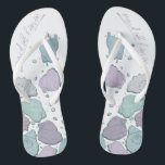 WEDING SHOES | Modern Seashells Lilac Dusty Blue Flip Flops<br><div class="desc">Niedliches dusty blue und plum lilac seashell design. Handgeschriebene Kalligraphie, die Trauzeugin sagt - perfekt für die Trauzeugin, am Strand zu tragen, für die Hochzeitszeremonie ihrer Bestie. Design erstellt für TheBarefootBride™ durch © WhimsicalArtwork™. Das ist Teil einer Sammlung von Hochzeitsartikeln mit passendem Hochzeitszubehör, Babydusche und anderen Veranstaltungsartikeln. Kontaktieren Sie uns,...</div>