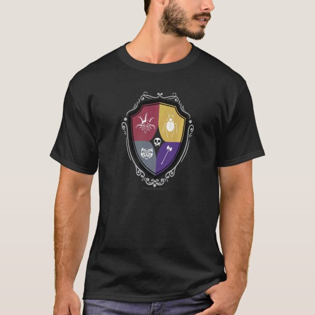 Wednesday Quad Crest Shield   T-Shirt (Vorderseite)