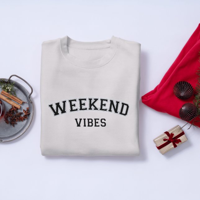Weekend Vibes Comfort Colors T-Shirt - Unisex (Weekend Vibes Comfort Colors Tee )